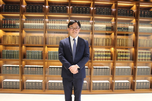 希少　司法試験 予備試験 法曹を志す人々へ　向江 璋悦 希少 司法試験 予備試験 法曹を志す人々へ 向江 璋悦
